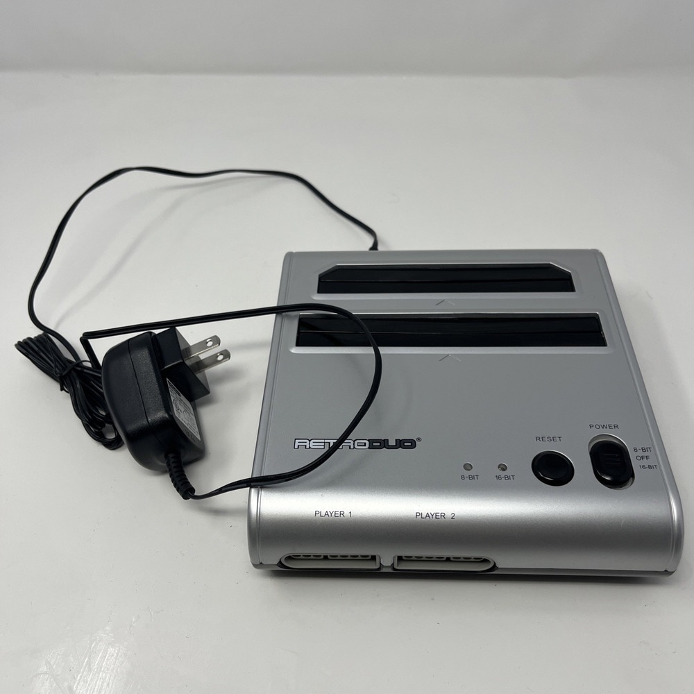 Retro Duo Retro-Bit 2-in-1 Twin Game System Console Only W/ Power Cord Untested